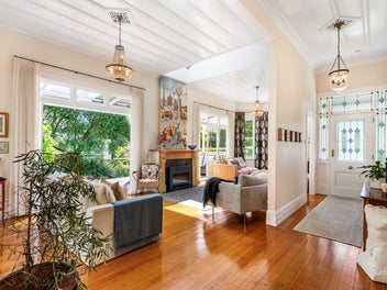 Little Miss Sunshine