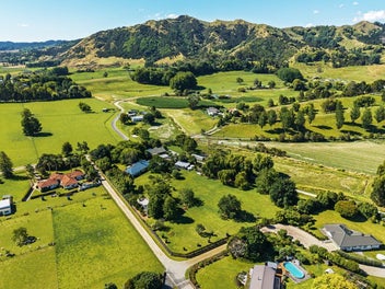 Space, self-sufficiency and serenity!