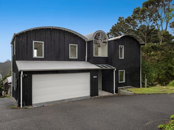 Charming Home with Sea Glimpses