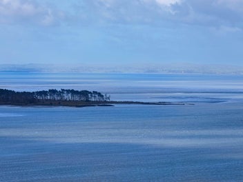 Elevated Living, Unbeatable Views!