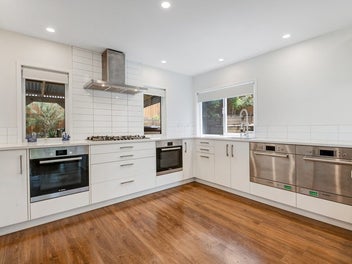 Modern Coastal Living with Sea Views!