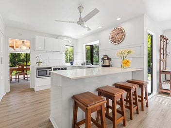 Live the 'Good Life'