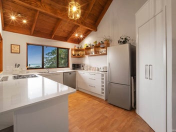 Harbour Views on 850m²