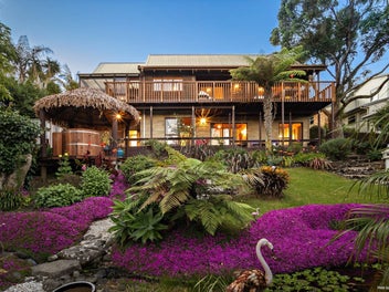 Big Land. Bold Views. Exceptional Living!