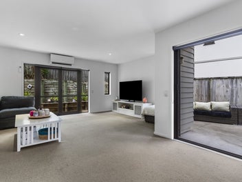 Rare 3-Bedroom with Resort Style Living in Albany