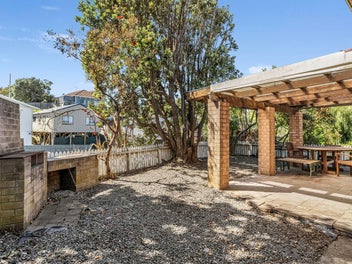 When Low Maintenance Meets High Appeal