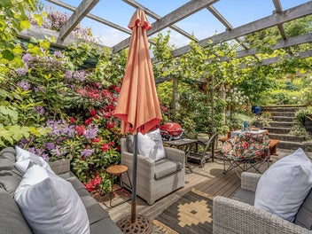 Garden Paradise in the Heart of Wanaka