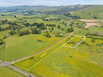 Build your dream on this rural retreat