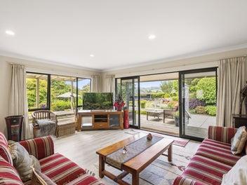 Lifestyle retreat with space and opportunity