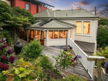 Dress Circle Character Villa