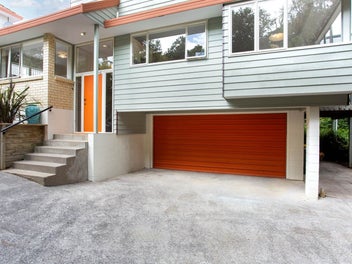 Brick & Cedar – Deceased Estate - Must Sell!