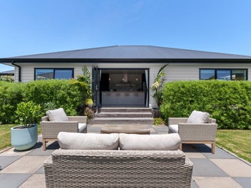 Modern coastal living