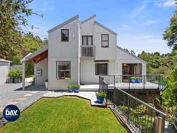 Live the 'Good Life'