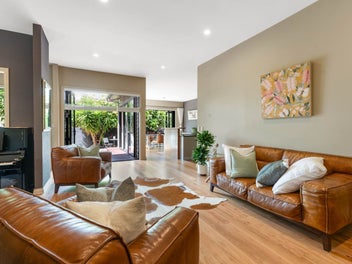 Single-Level Coastal Perfection in Macleans Zone