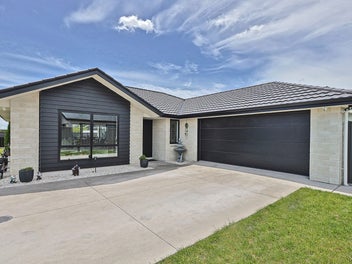 A Frimley Cracker for 2026