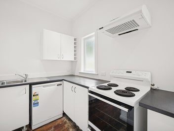 Affordable Aro Gem with City Fringe Potential