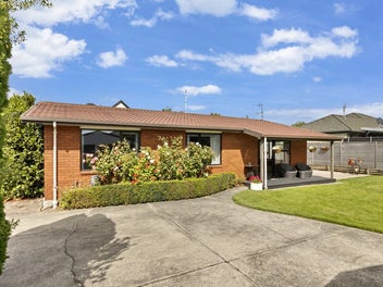 Affordable Dream Home, Haste Imperative!