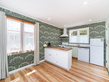 Substantial Yield, Dual Home Investment