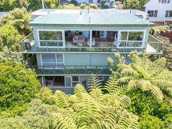 GRAND SCALE, FLEXIBILITY & HARBOUR OUTLOOKS