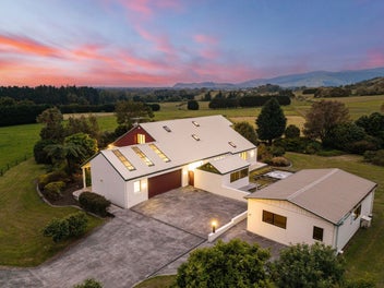 Family Living Meets Open Country