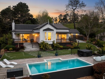 Devonport Charm Meets the Country