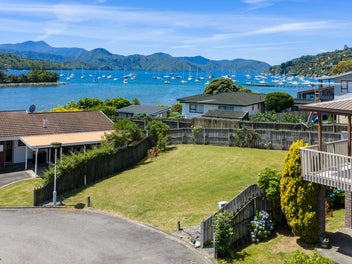 Views, space and lifestyle