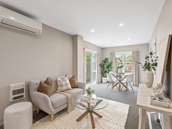 Easy-Care Living with City Convenience