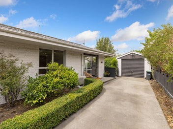 Easy-Care Living with Style