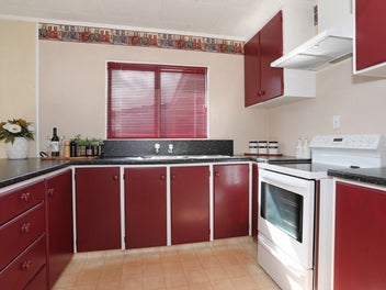 CUTE, COSY & CUL-DE-SAC READY!!