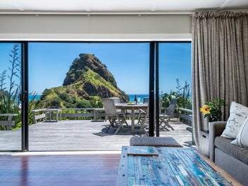 Quintessential Kiwi Bach