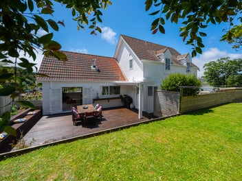 Where Easy Living Meets Redwood Appeal