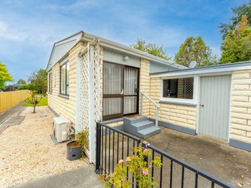 Modern Comfort in a Tranquil Temuka Setting