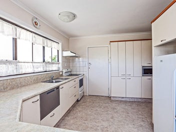 Estate Sale - Surplus to Requirements