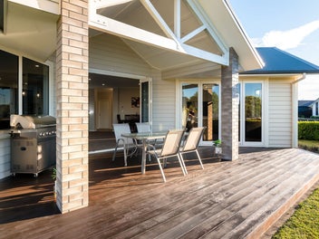 Gold Standard Living with a View