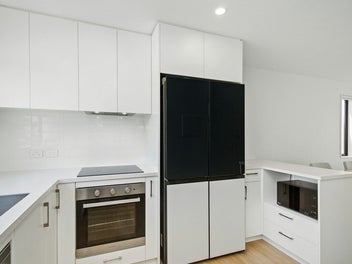 Sun-Filled Townhouse with Easy-care Living