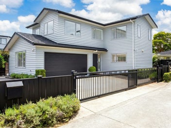 Sun-Soaked Park-Side Excellence