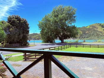 Family Living by the River - Location Matters!