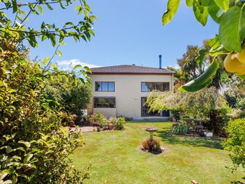 Hokowhitu Living at its Best