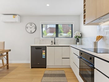 Renovated Ellerslie excellence