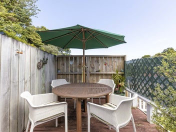 LOW MAINTENANCE LIVING