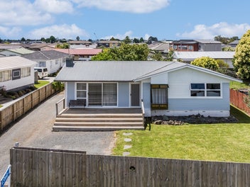 Opportunity in Dinsdale