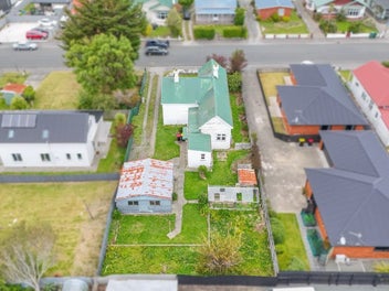 Location, Comfort & Value!