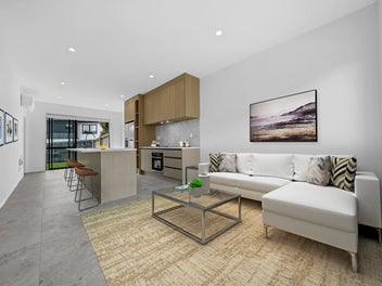 Modern Comfort with a Big Backyard