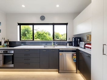 Lifestyle Opportunity - Prime Semi-Rural Setting