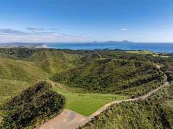 Sheltered Coastal Living at it's Finest