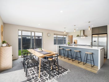 Space, Comfort & Calm for Growing Families