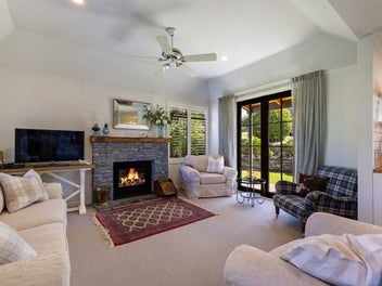 Opportunity on Cotter - must be sold