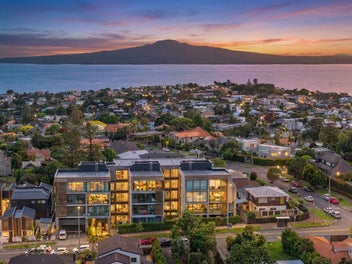 Vendors bought, bring us an offer