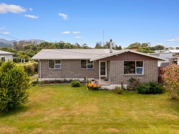 Perfect Starter, Outstanding Gardens