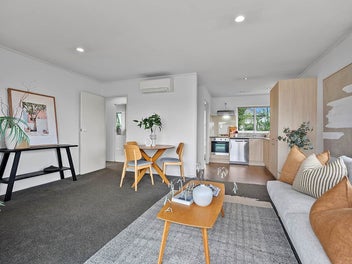 OVERSEAS VENDOR WANTS THIS SOLD